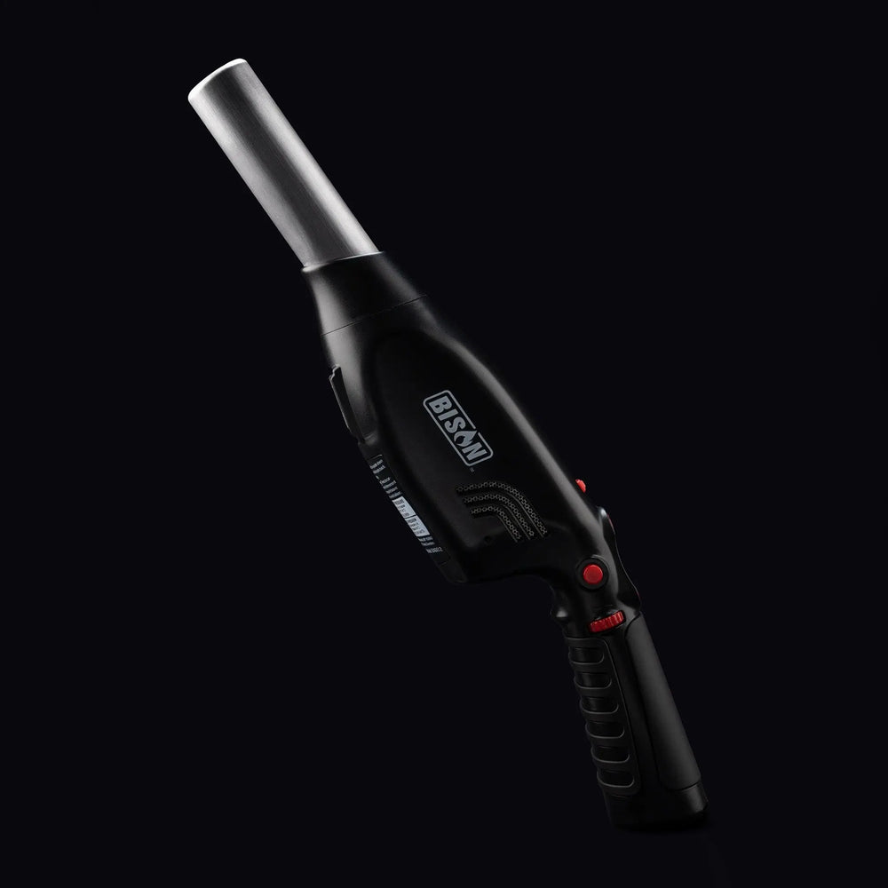 Picture of a black Airlighter 420 from side angle.